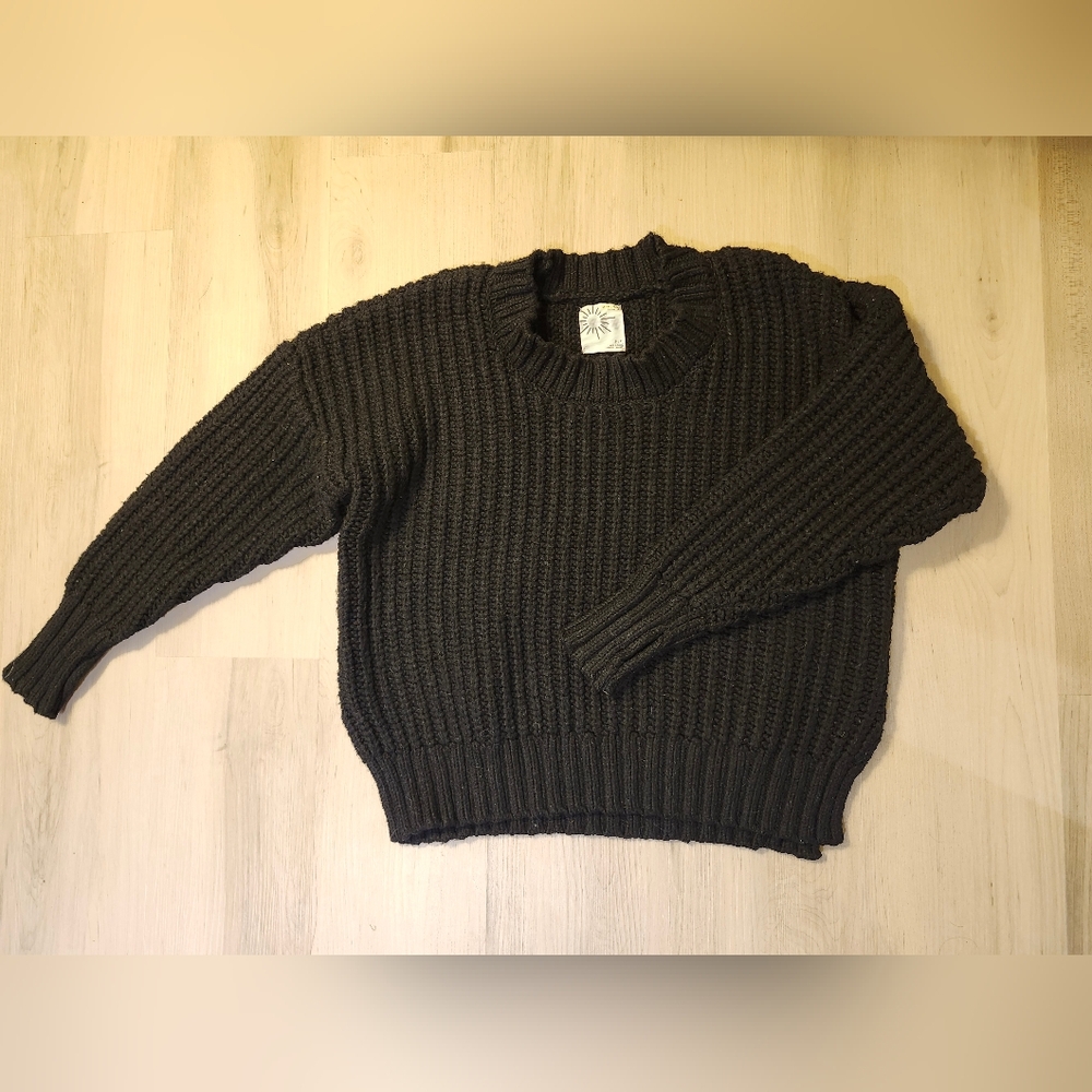 Aerie Black Crew Neck Sweater with Ribbed Texture
